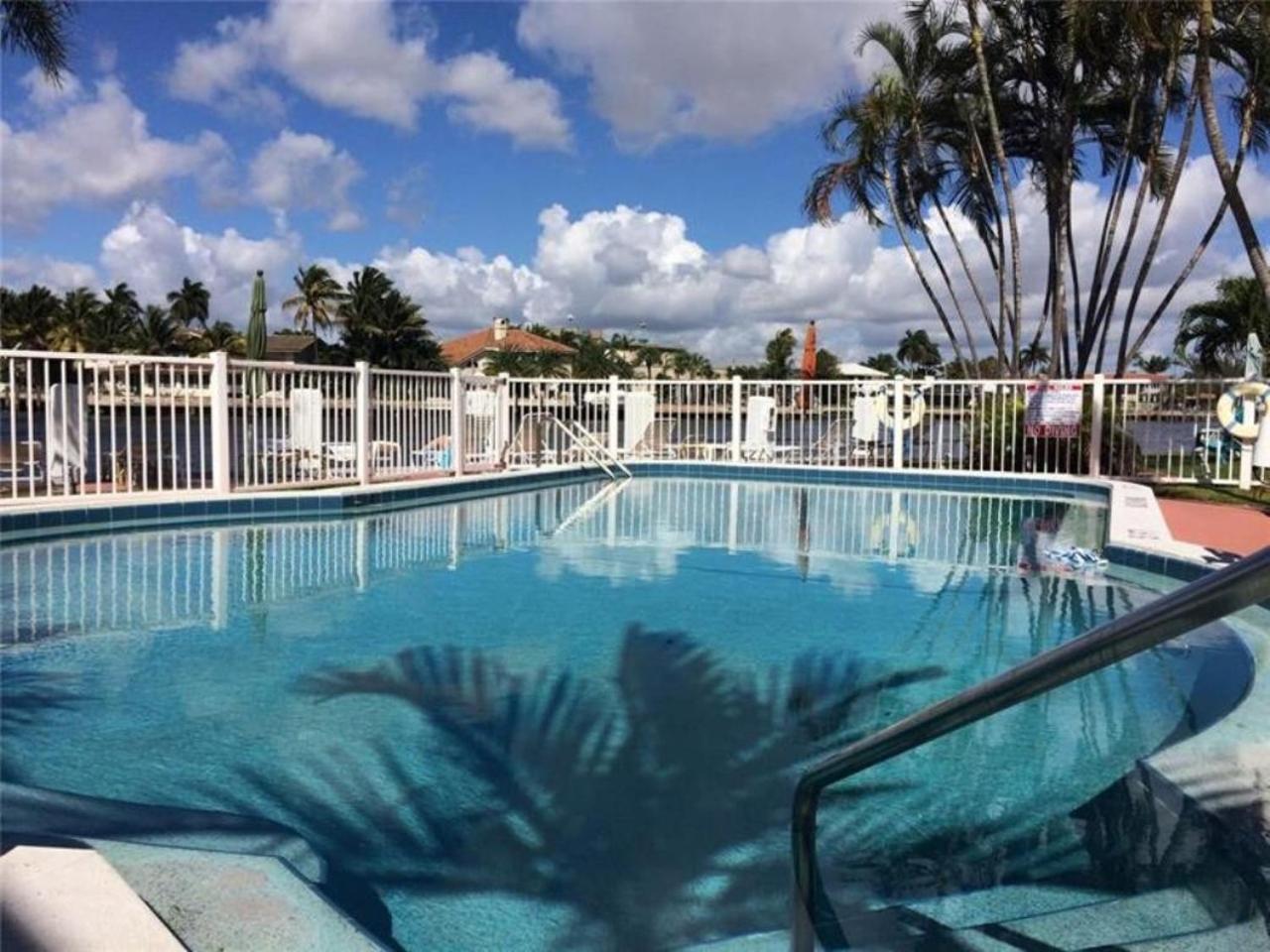 폼파노 비치 Studio Intracoastal Views! 5 Min Walk To The Beach 빌라 외부 사진