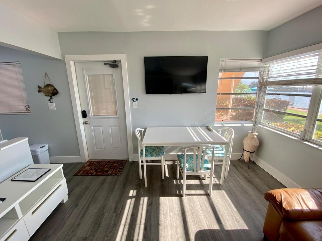 폼파노 비치 Studio Intracoastal Views! 5 Min Walk To The Beach 빌라 외부 사진